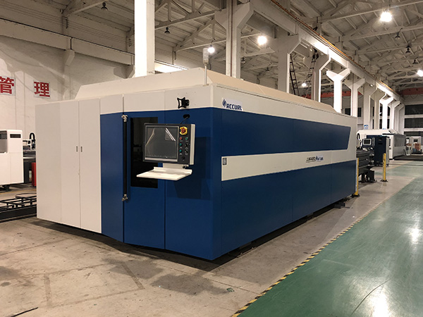 د ښه کیفیت CO22 د میتیل فولډ CNC فائبر لیزر کاسټ ماشین سره د ریلوس IPG سره د میتر کټ کولو لپاره